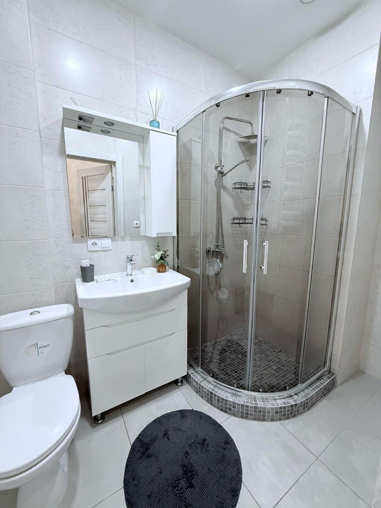 Gagarin Plaza Apartments Одесса Экстерьер фото